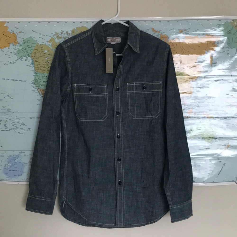 J CREW men’s chambray shirt XS